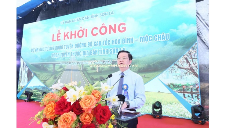 BÁN ĐẤT MỘC CHÂU_MẶT TIỀN QUỐC LỘ_NGAY NÚT GIAO CAO TỐC_KHU VUI CHƠI GIẢI TRÍ_GIÁ 3 TỶ 5